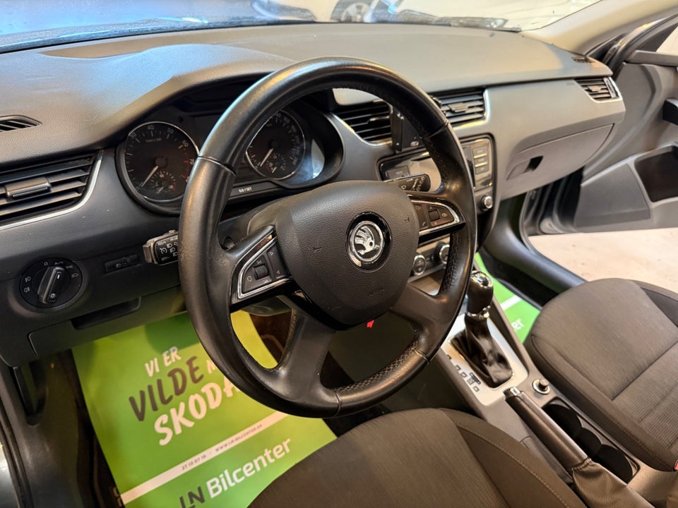 Skoda Octavia 1,4 TSi 140 Elegance Combi DSG 5d