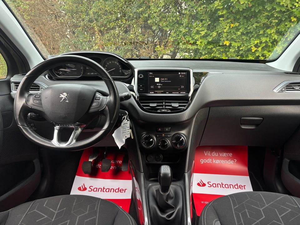Peugeot 2008 1,2 VTi 82 Allure 5d