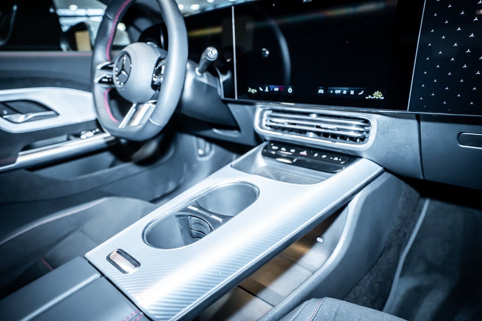 Mercedes CLA250+ EQ AMG Advance Plus 4d