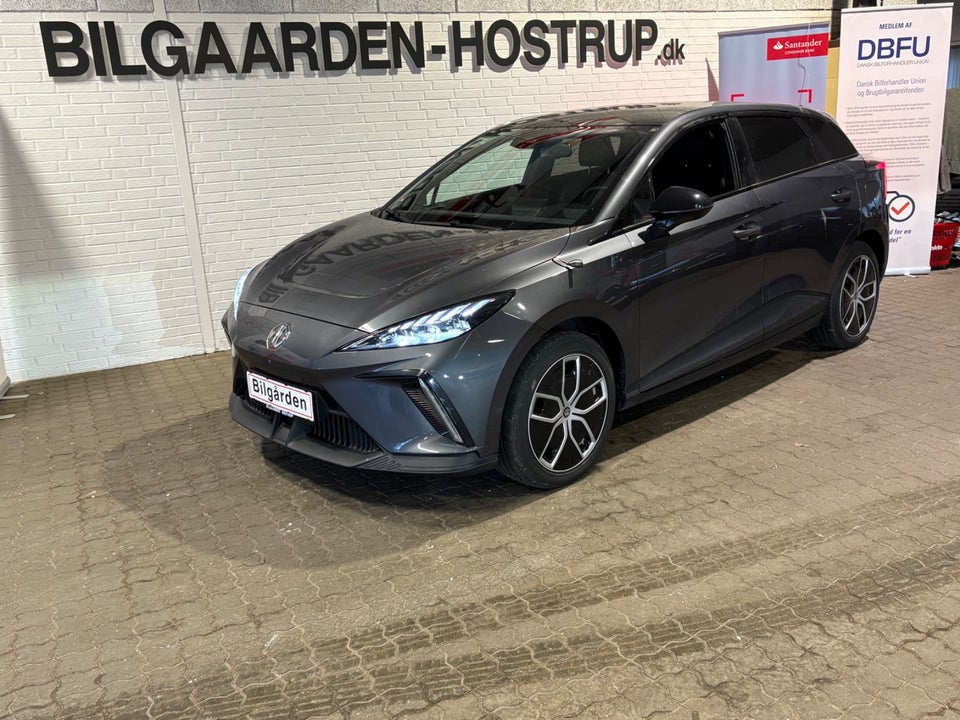 MG 4 77 Luxury Extended Range 5d