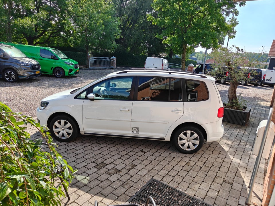 VW Touran 1,6 TDi 105 Comfortline BMT Van 5d