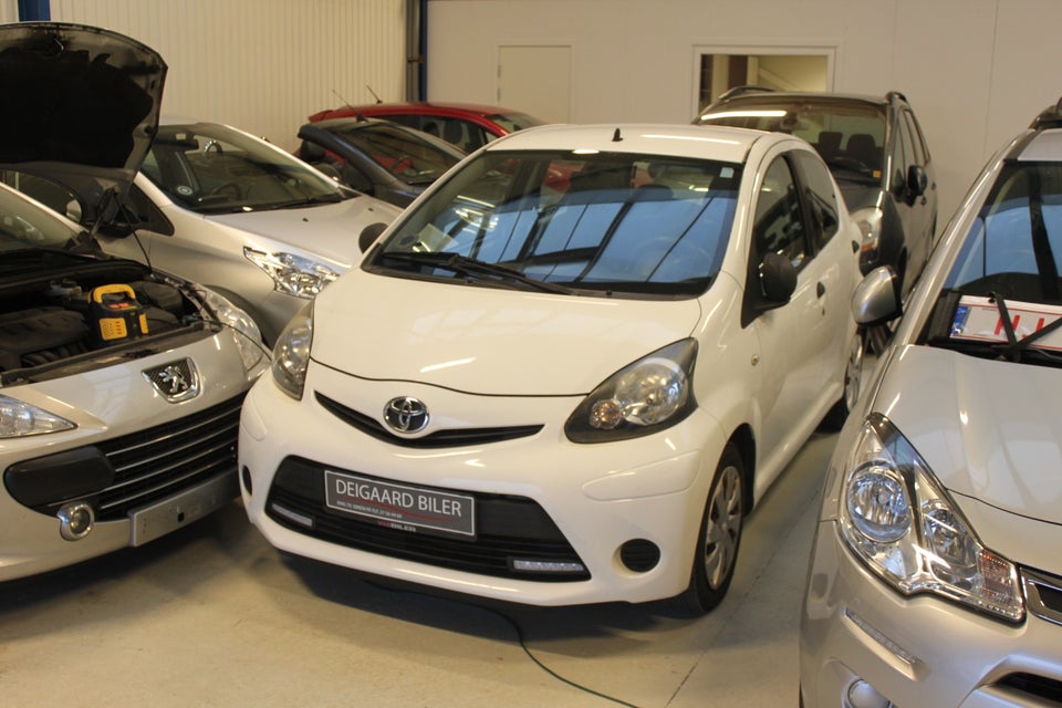Toyota Aygo 1,0 Plus 5d