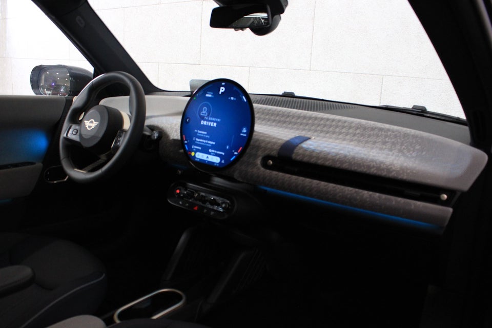 MINI Cooper SE Favoured Trim XL 3d