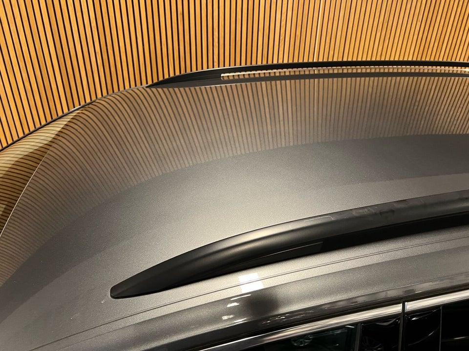 VW Touran 1,6 TDi 115 Comfortline Connect DSG 7prs 5d