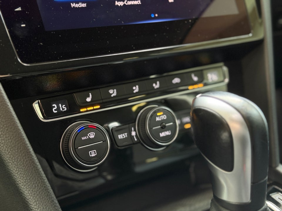VW Passat 1,4 GTE DSG 4d