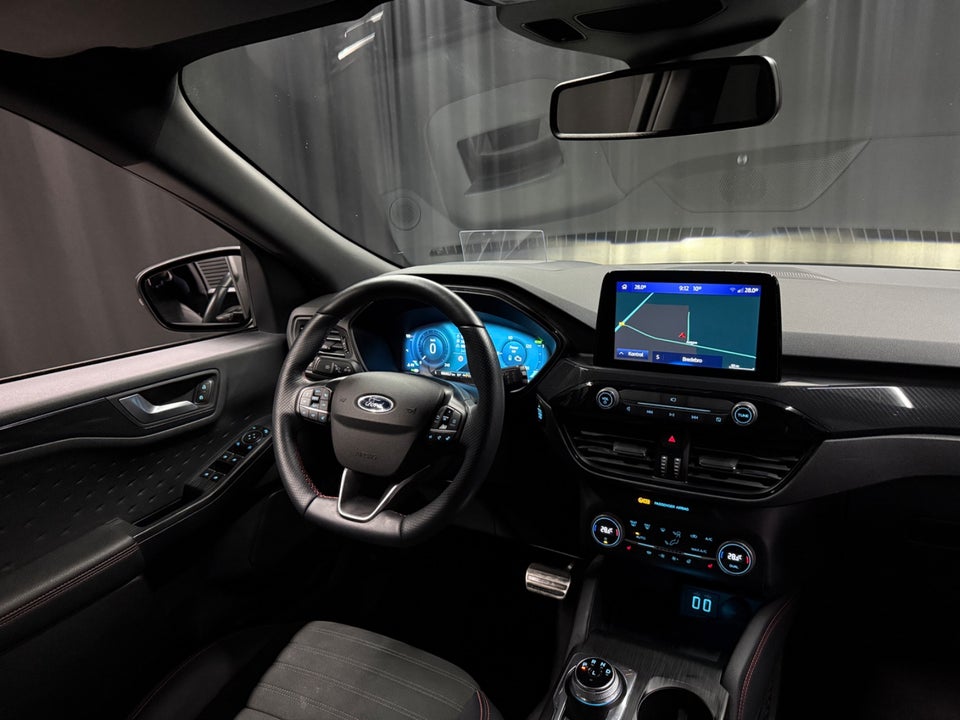 Ford Kuga 2,5 HEV ST-Line X CVT 5d