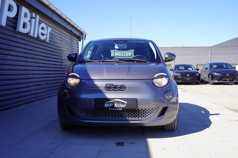 Fiat 500e 42 Icon 3d