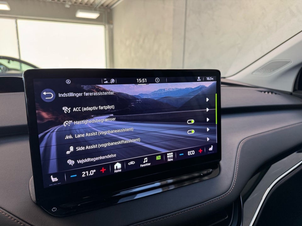 Skoda Enyaq 80 iV Selection Suite 5d