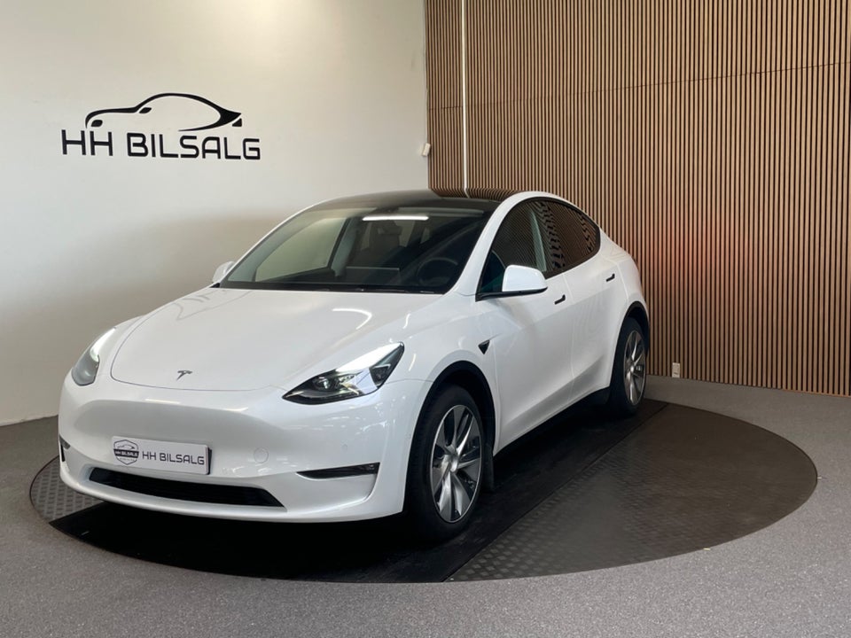 Tesla Model Y Long Range AWD 5d