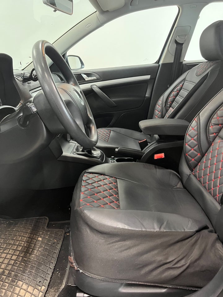 Skoda Octavia 2,0 TDi Elegance 5d