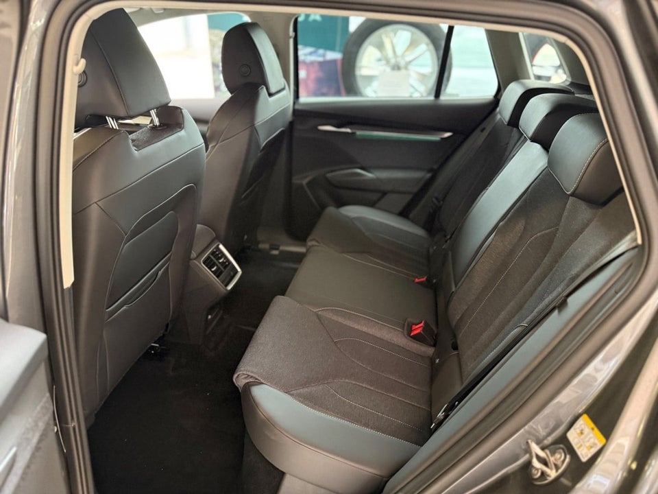Skoda Elroq 85 iV Selection Premium 5d