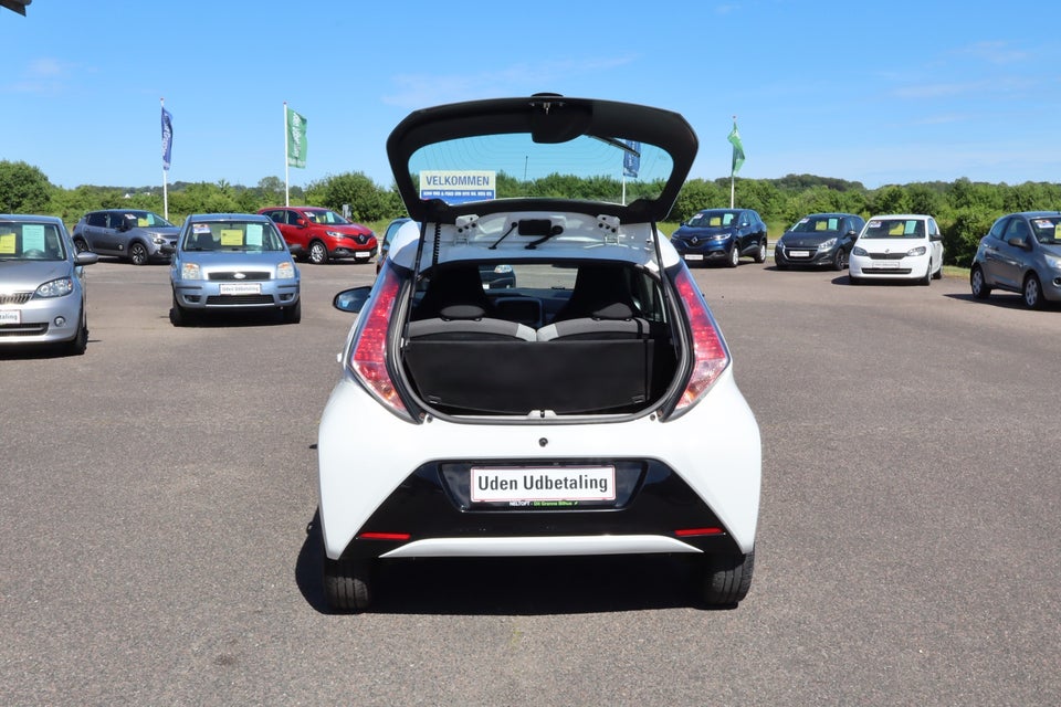Toyota Aygo 1,0 VVT-i x-clusiv 5d