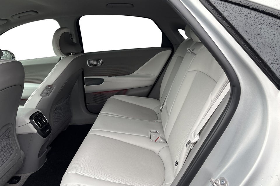 Hyundai Ioniq 6 77 Ultimate AWD 4d