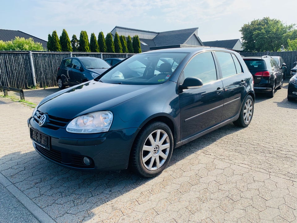 VW Golf V 1,9 TDi 105 BlueMotion 5d