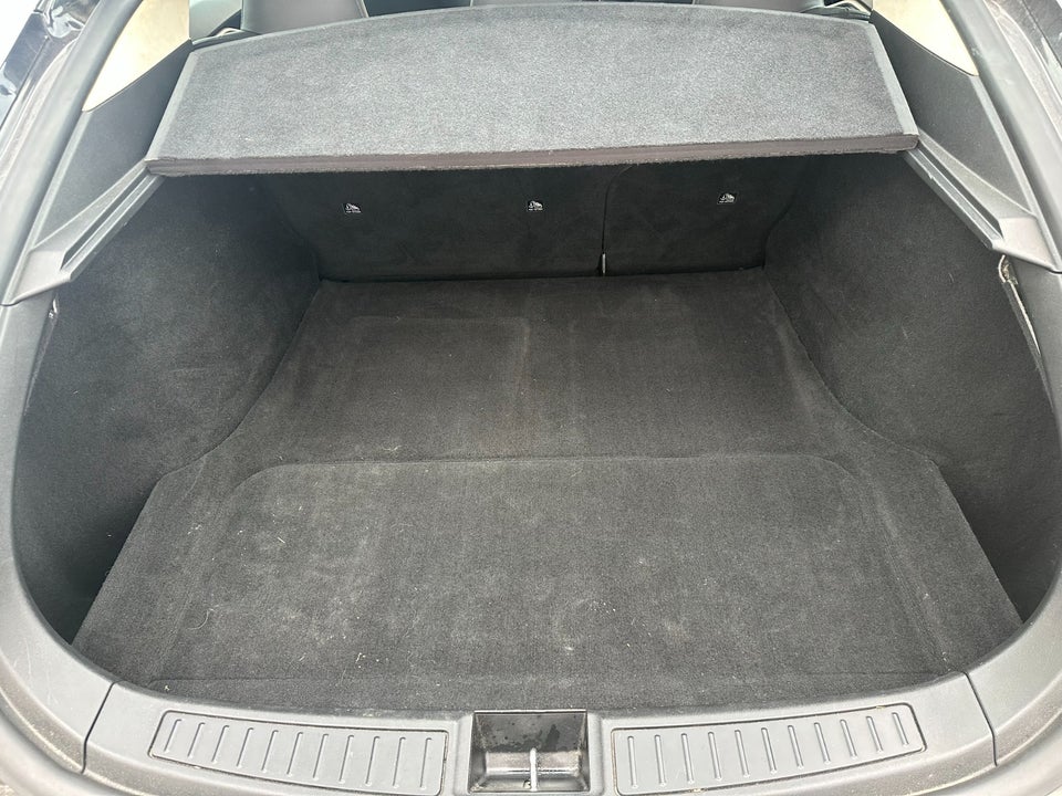 Tesla Model S 90D 5d