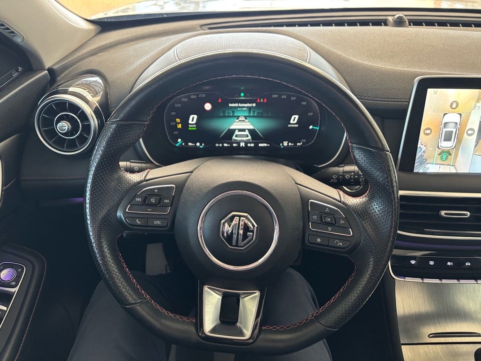 MG EHS 1,5 PHEV Luxury 5d