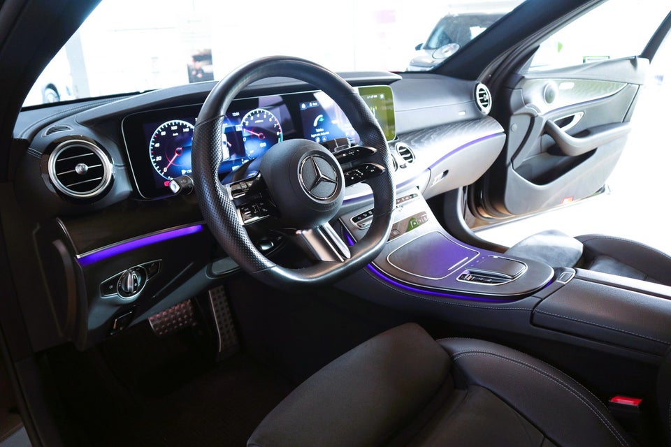 Mercedes E300 e 2,0 AMG Line stc. aut. 5d