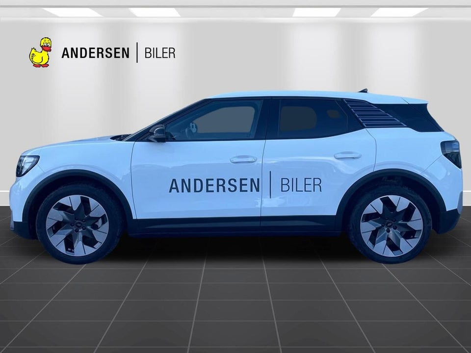 Ford Explorer 82 Premium Extended Range 5d