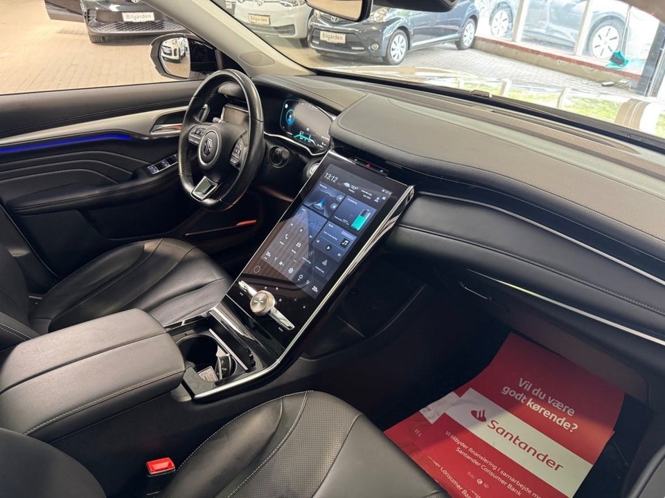 MG Marvel R Luxury 5d