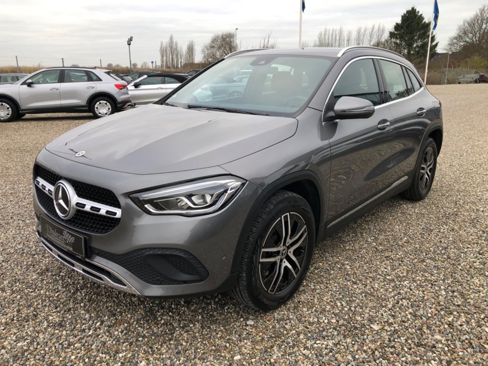 Mercedes GLA250 e 1,3 Progressive Advance aut. 5d