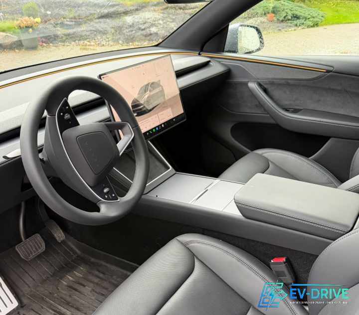 Tesla Model Y Premium Long Range AWD 5d