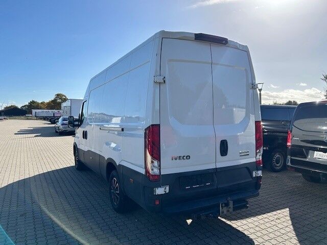 Iveco Daily 3,0 35S21 12m³ Van AG8