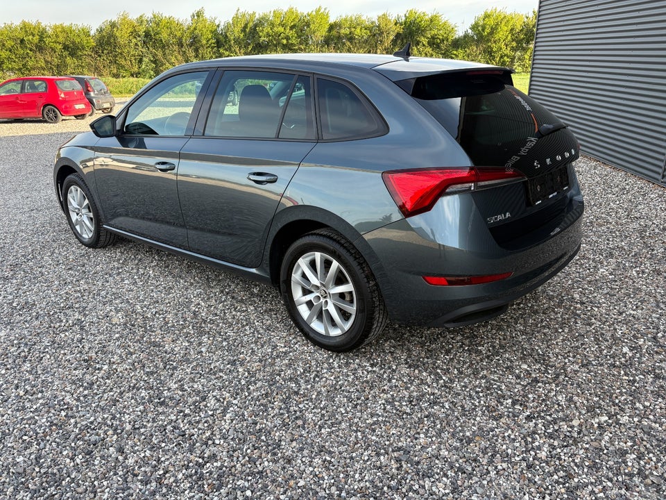 Skoda Scala 1,0 TSi 115 Ambition 5d