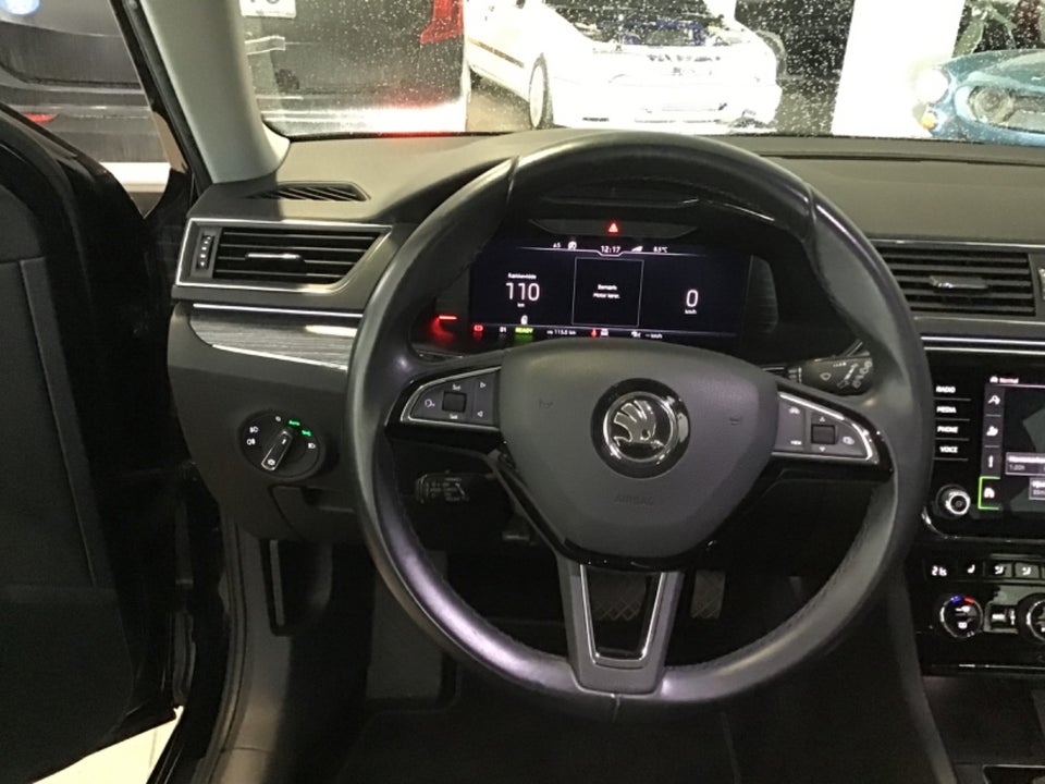 Skoda Superb 1,4 TSi iV Plus Combi DSG 5d