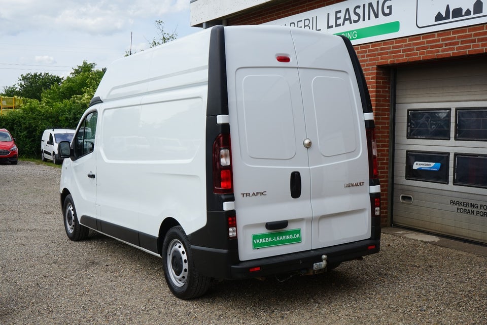 Renault Trafic T29 2,0 dCi 145 L2H2