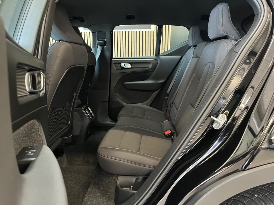 Volvo XC40 P6 ReCharge Core 5d