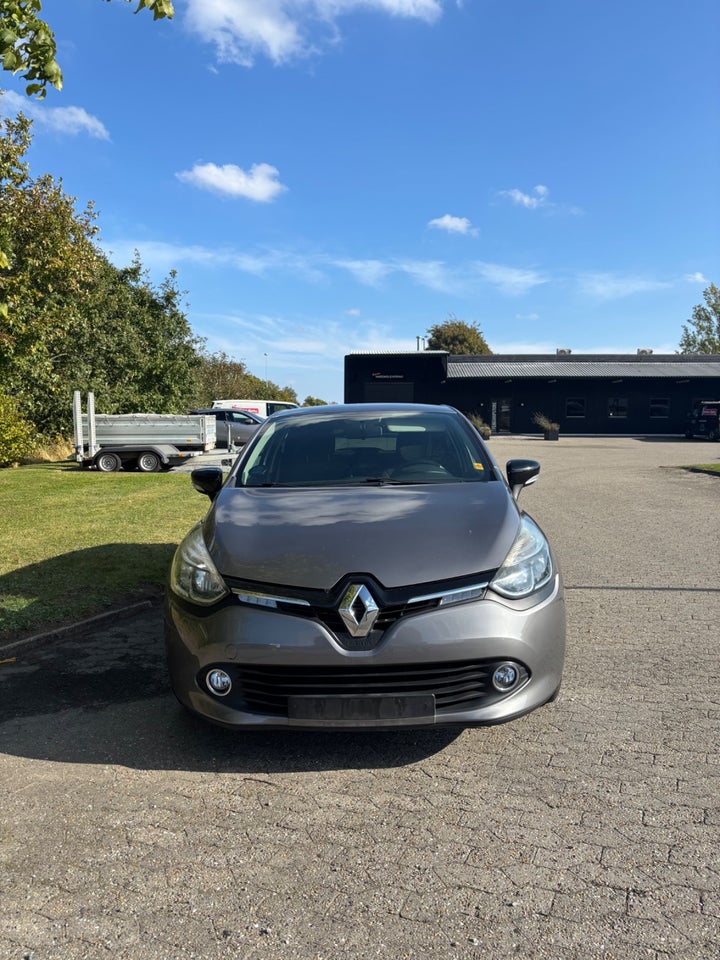 Renault Clio IV 0,9 TCe 90 Dynamique 5d