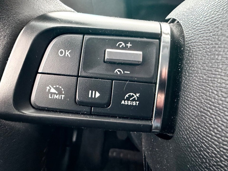 Citroën C4 1,2 PureTech 130 Feel 5d