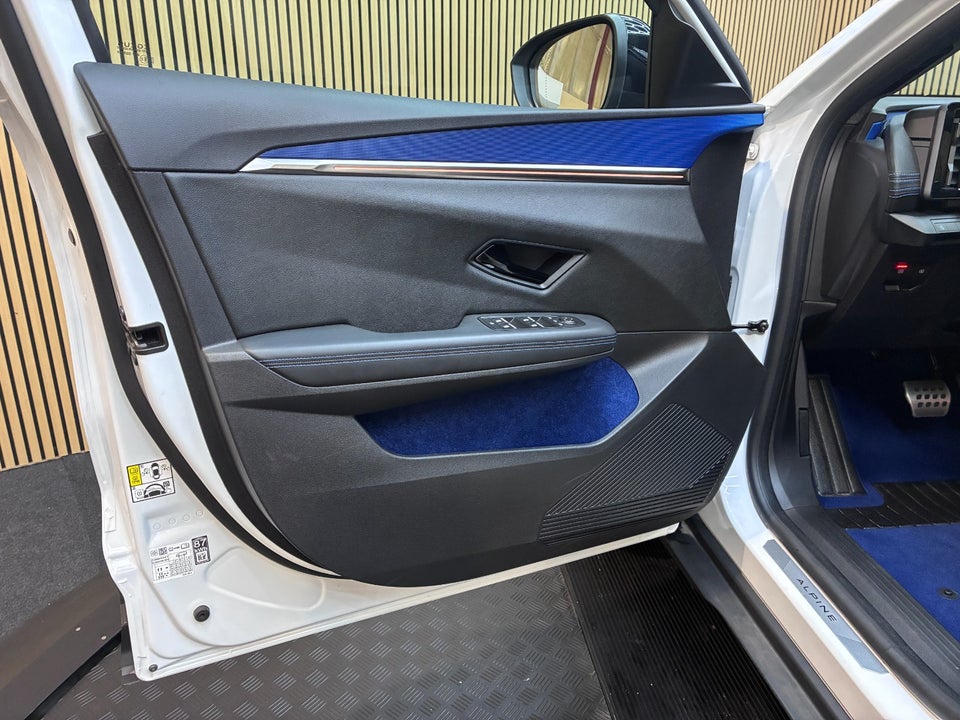 Renault Scenic E-Tech 87 Esprit Alpine 5d