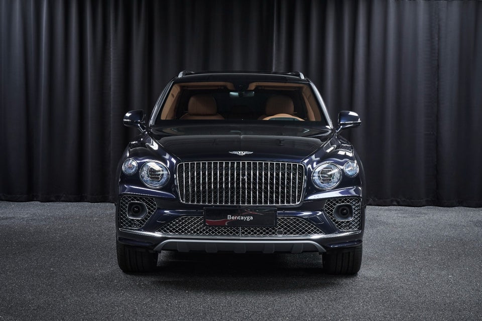 Bentley Bentayga 4,0 V8 Azure EWB aut. 5d