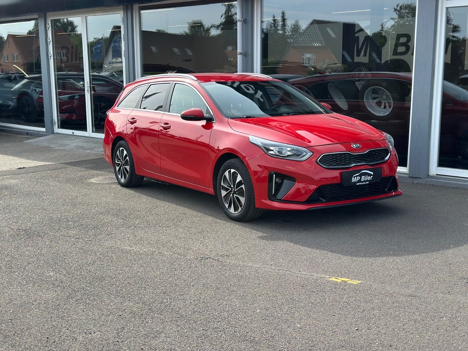 Kia Ceed 1,6 PHEV Upgrade SW DCT 5d