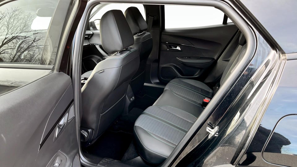 Peugeot 2008 1,2 PureTech 130 Platin Sport 5d