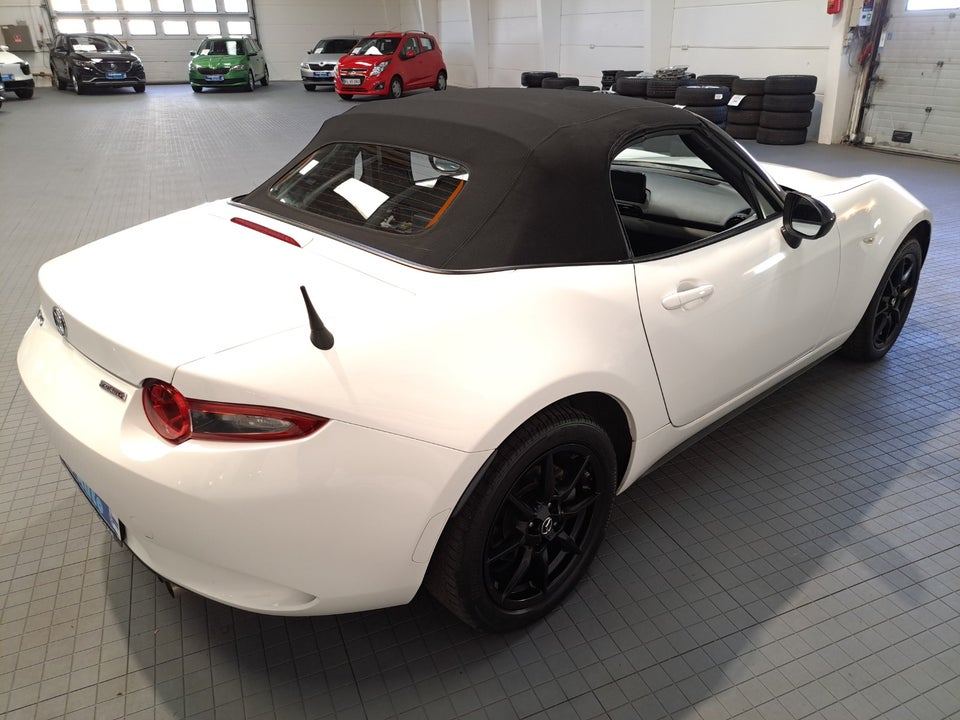 Mazda MX-5 1,5 SkyActiv-G 132 Roadster 2d