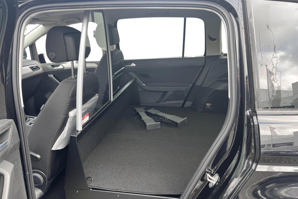 VW Touran 2,0 TDi 122 Comfortline Van 5d