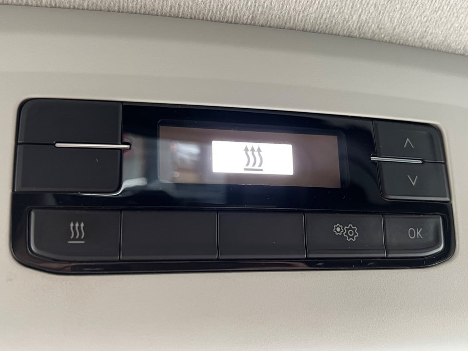 VW Transporter 2,0 TDi 150 Kassevogn DSG kort