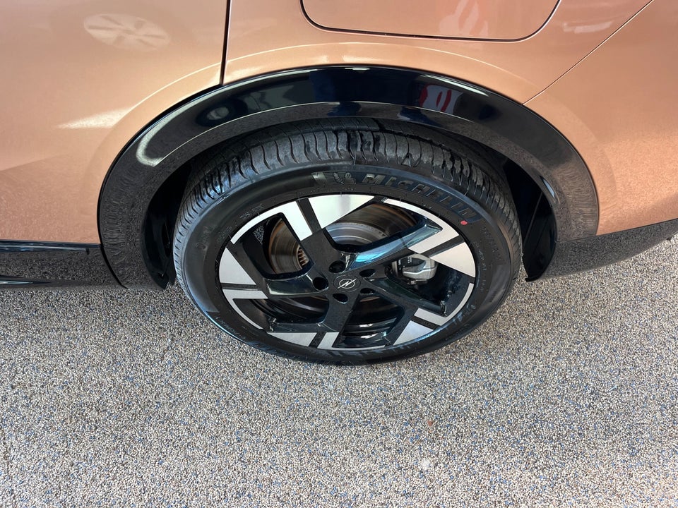 Opel Grandland-e 73 GS Sky 5d