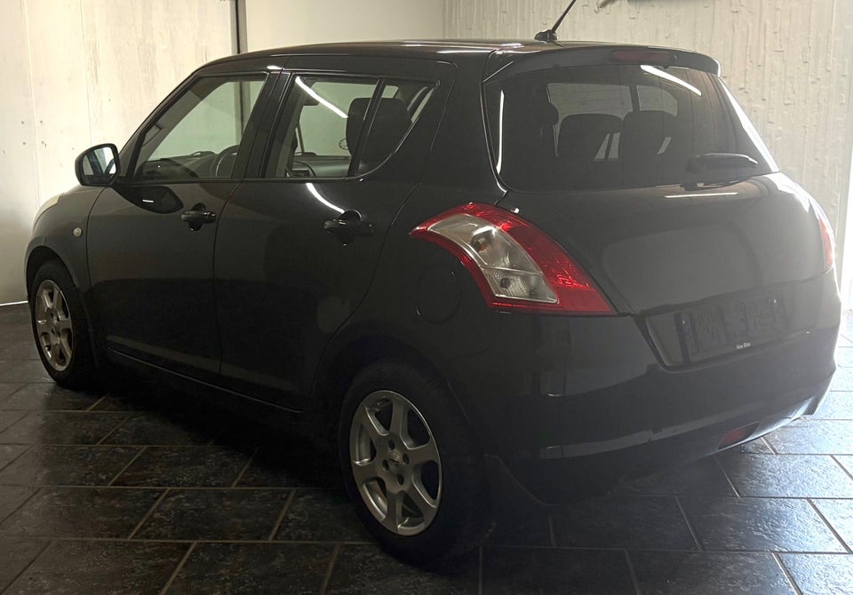 Suzuki Swift 1,2 GL 5d