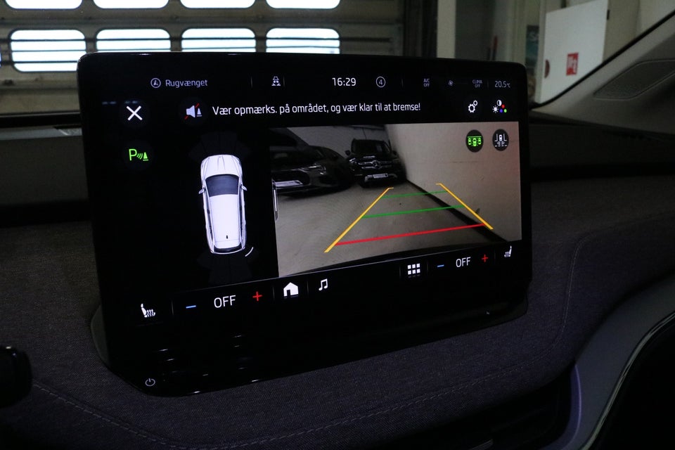 Skoda Enyaq 80 iV Lodge 5d