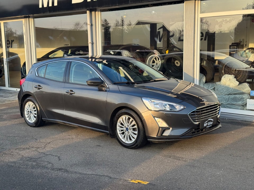 Ford Focus 1,0 EcoBoost Titanium 5d