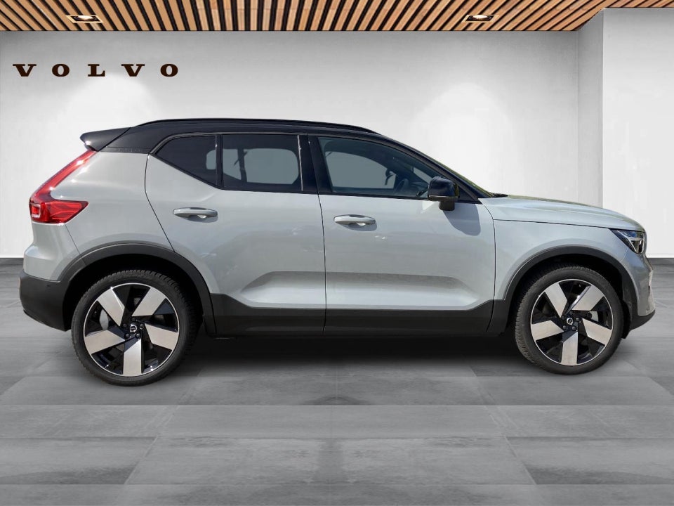 Volvo XC40 ReCharge Extended Range Ultimate 5d