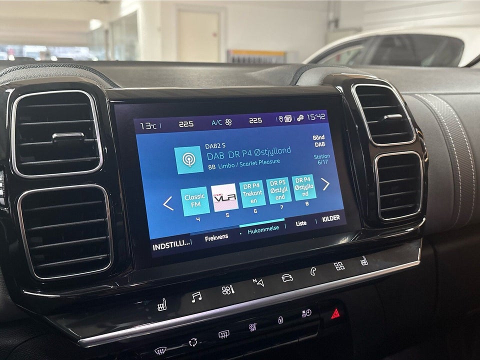 Citroën C5 Aircross 1,6 Hybrid Shine Sport EAT8 5d