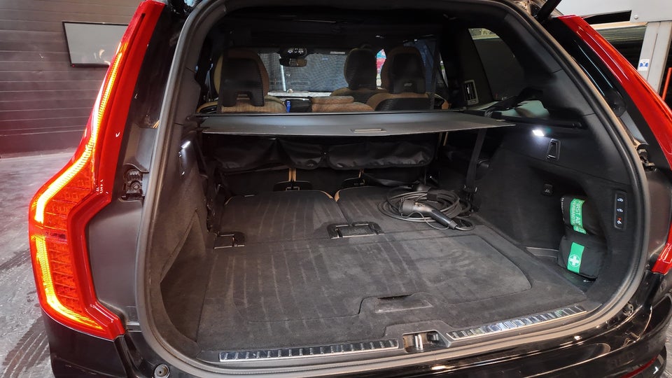 Volvo XC90 2,0 T8 ReCharge Ultimate Dark aut. AWD 7prs 5d