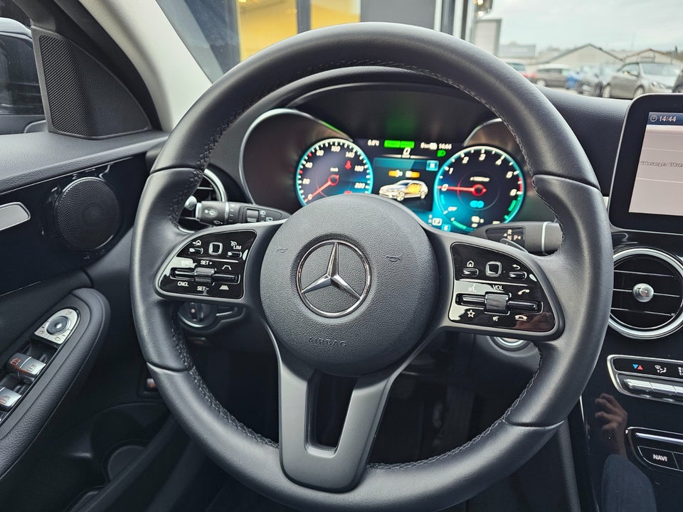 Mercedes C300 de 2,0 Avantgarde stc. aut. 5d