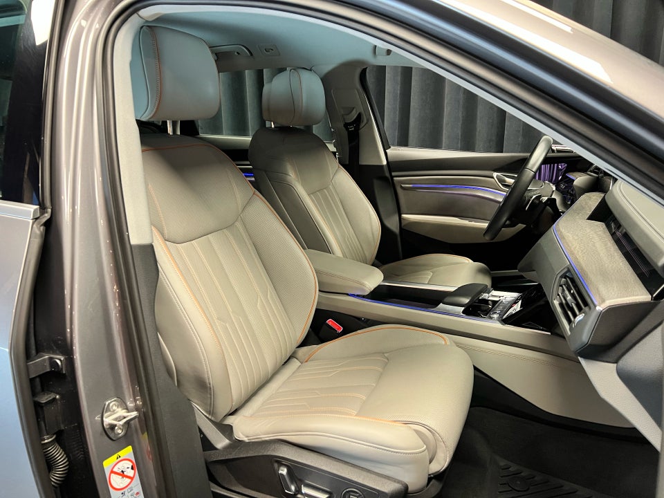 Audi e-tron 55 Advanced quattro 5d
