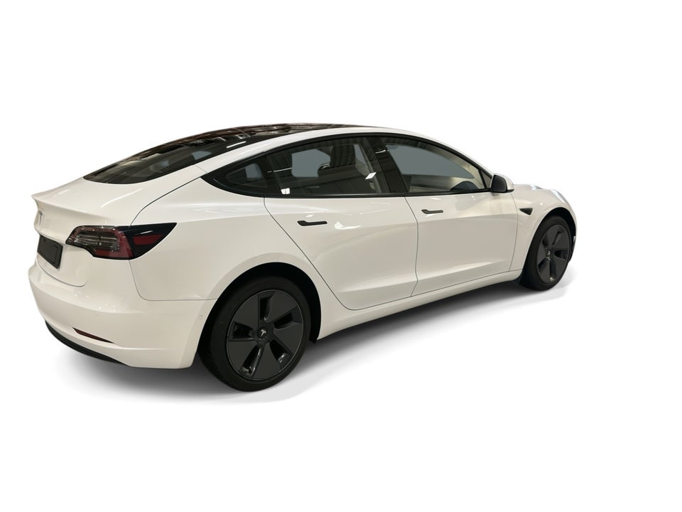 Tesla Model 3 Standard Range+ RWD 4d