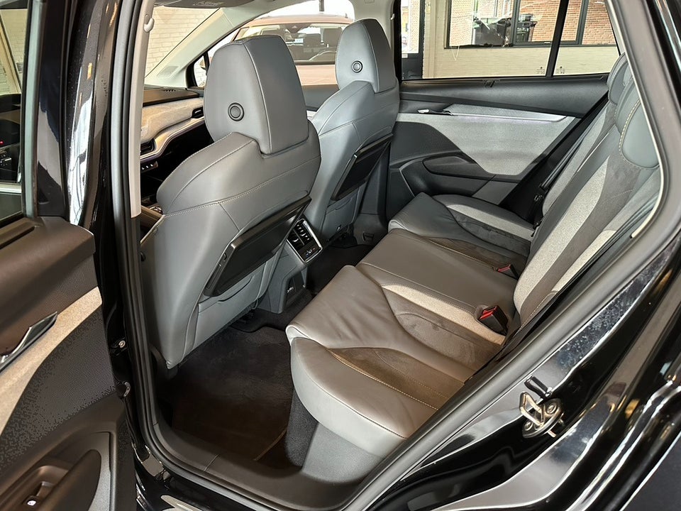Skoda Enyaq 80 iV Lounge 5d